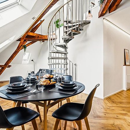 Maisonette-Wohnung Mit Freigelegtem Fachwerk 梅肯博伊伦 外观 照片